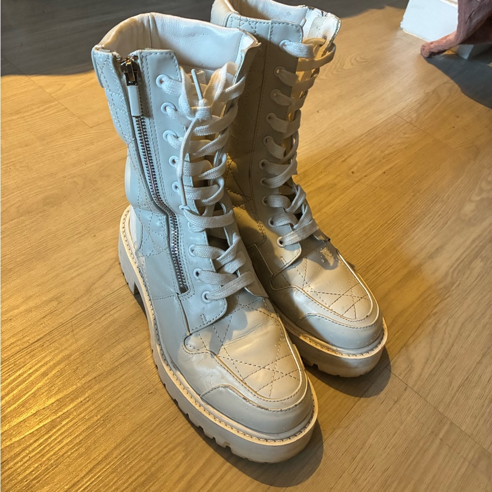 White Lace-Up Combat Boots with Side Zip - Women